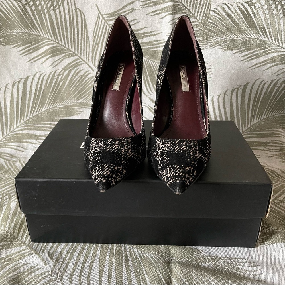 Bcbgeneration Treasure Pumps - image 8